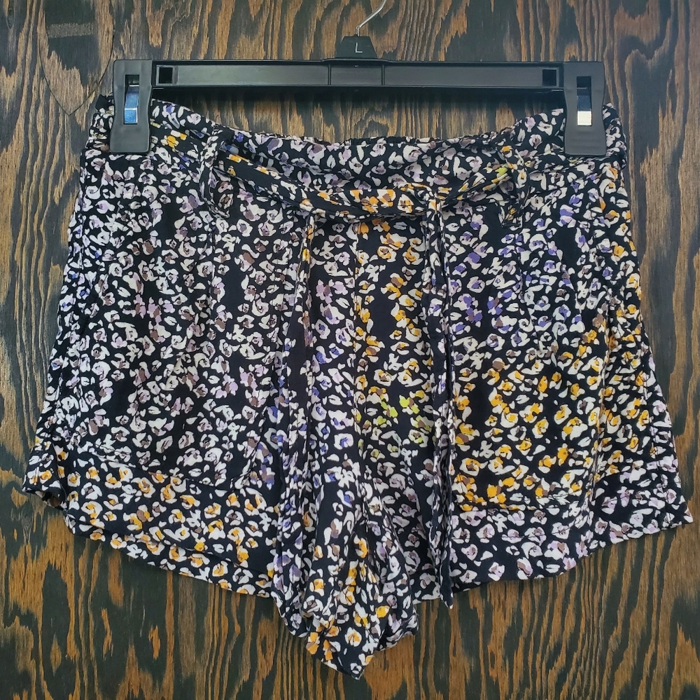 Jessica Simpson Viscose Floral Shorts Size XS Tie Front